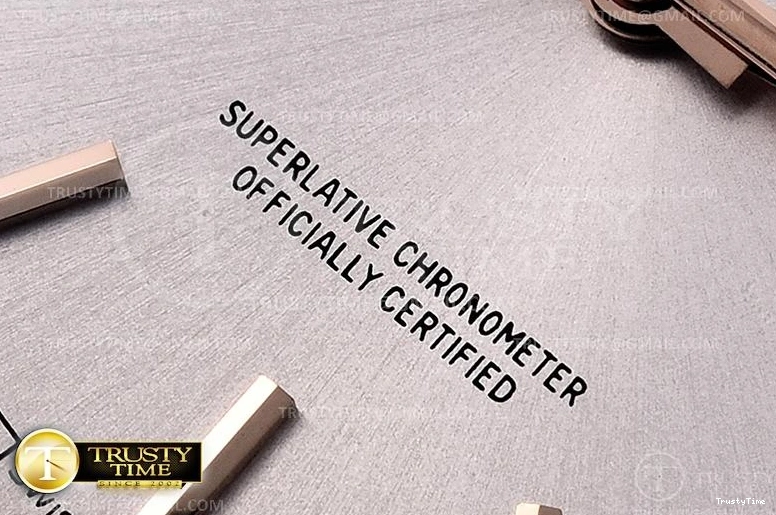 1030 RDD0219E – DayDate 36mm RelaxedFit 695